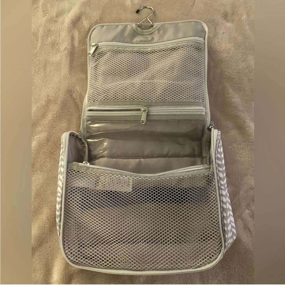 Pottery barn shower caddy bag